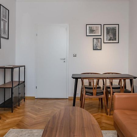 Industrial 2-Bdr Flat By The National Stadium Sofya Dış mekan fotoğraf