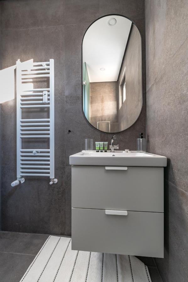 Industrial 2-Bdr Flat By The National Stadium Sofya Dış mekan fotoğraf