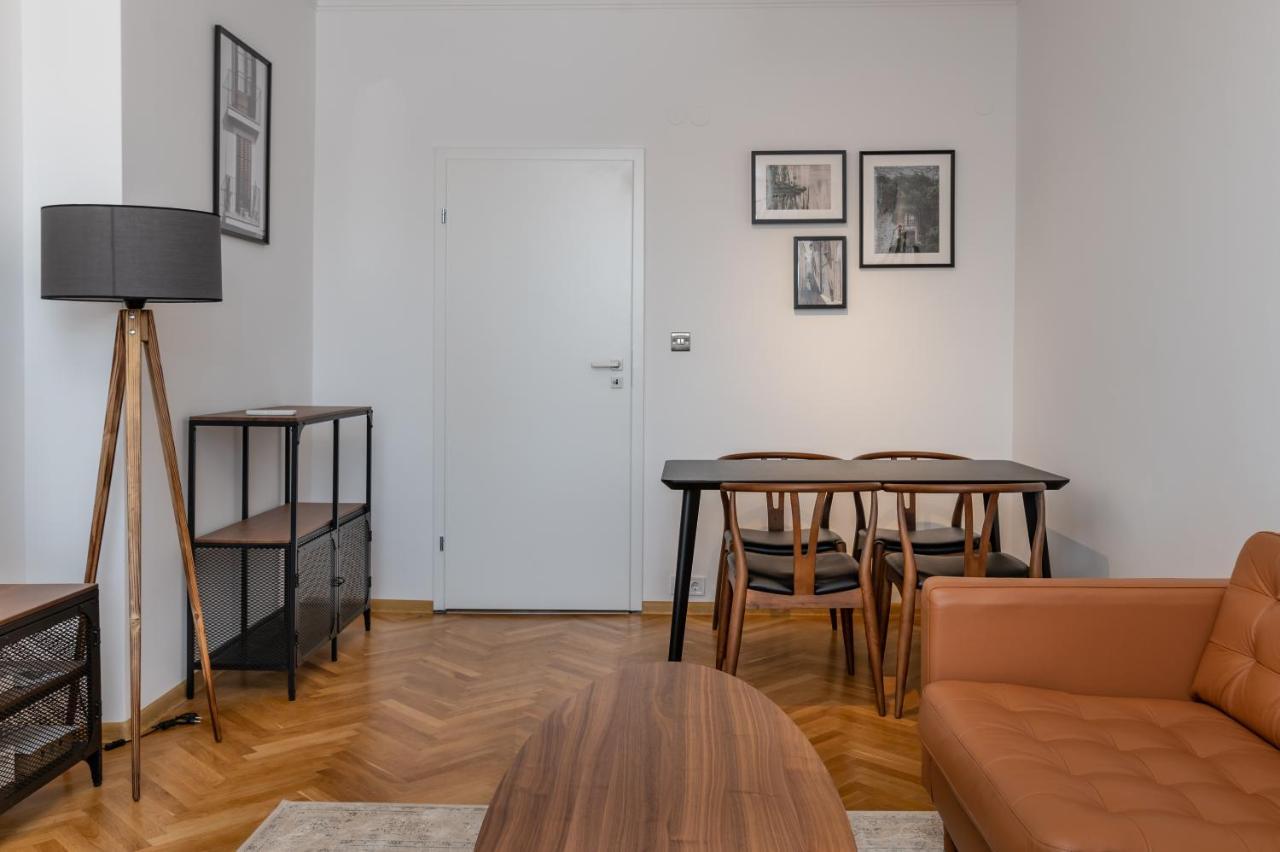 Industrial 2-Bdr Flat By The National Stadium Sofya Dış mekan fotoğraf