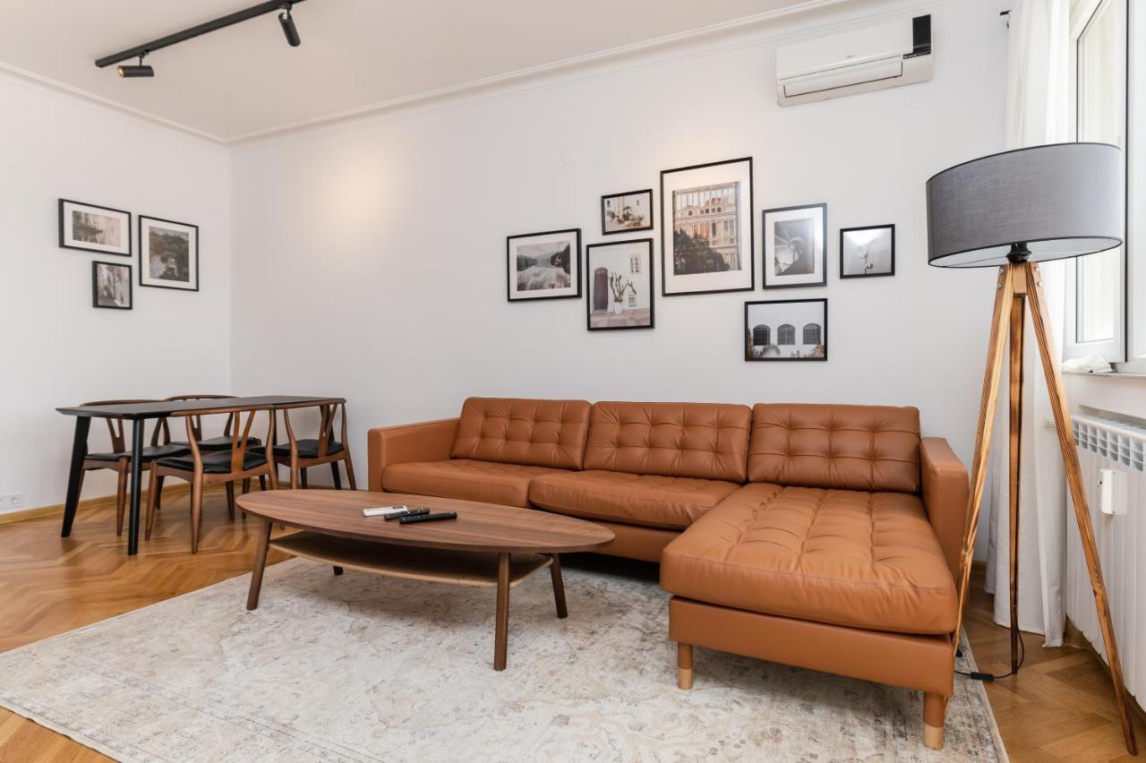 Industrial 2-Bdr Flat By The National Stadium Sofya Dış mekan fotoğraf
